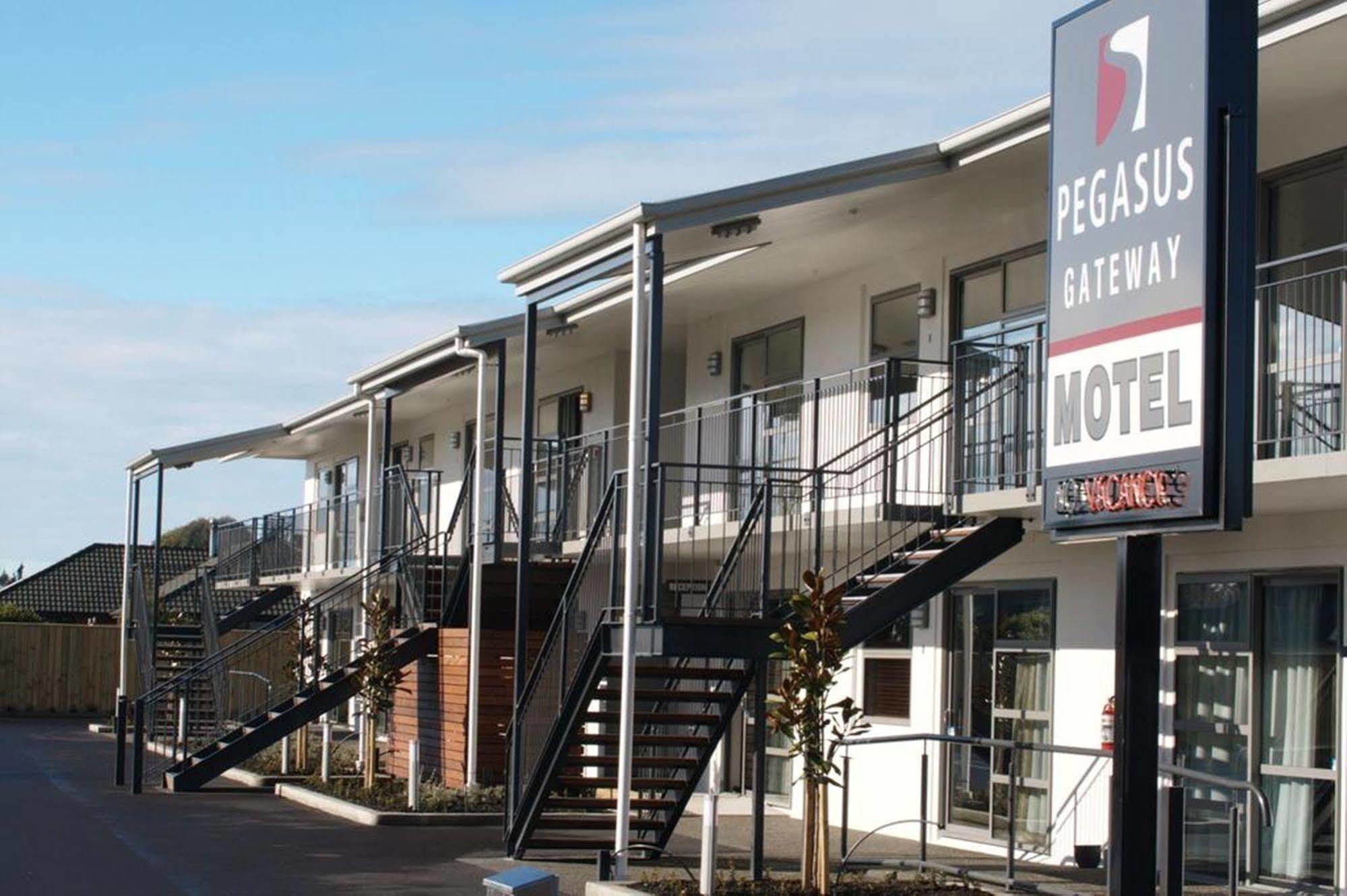 Pegasus Gateway Motels & Apartments Rangiora Kültér fotó